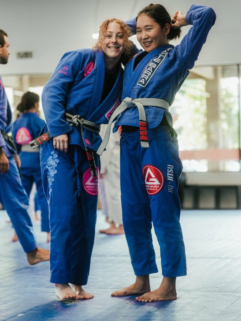 girls jiu jitsu at gracie barra stoneham
